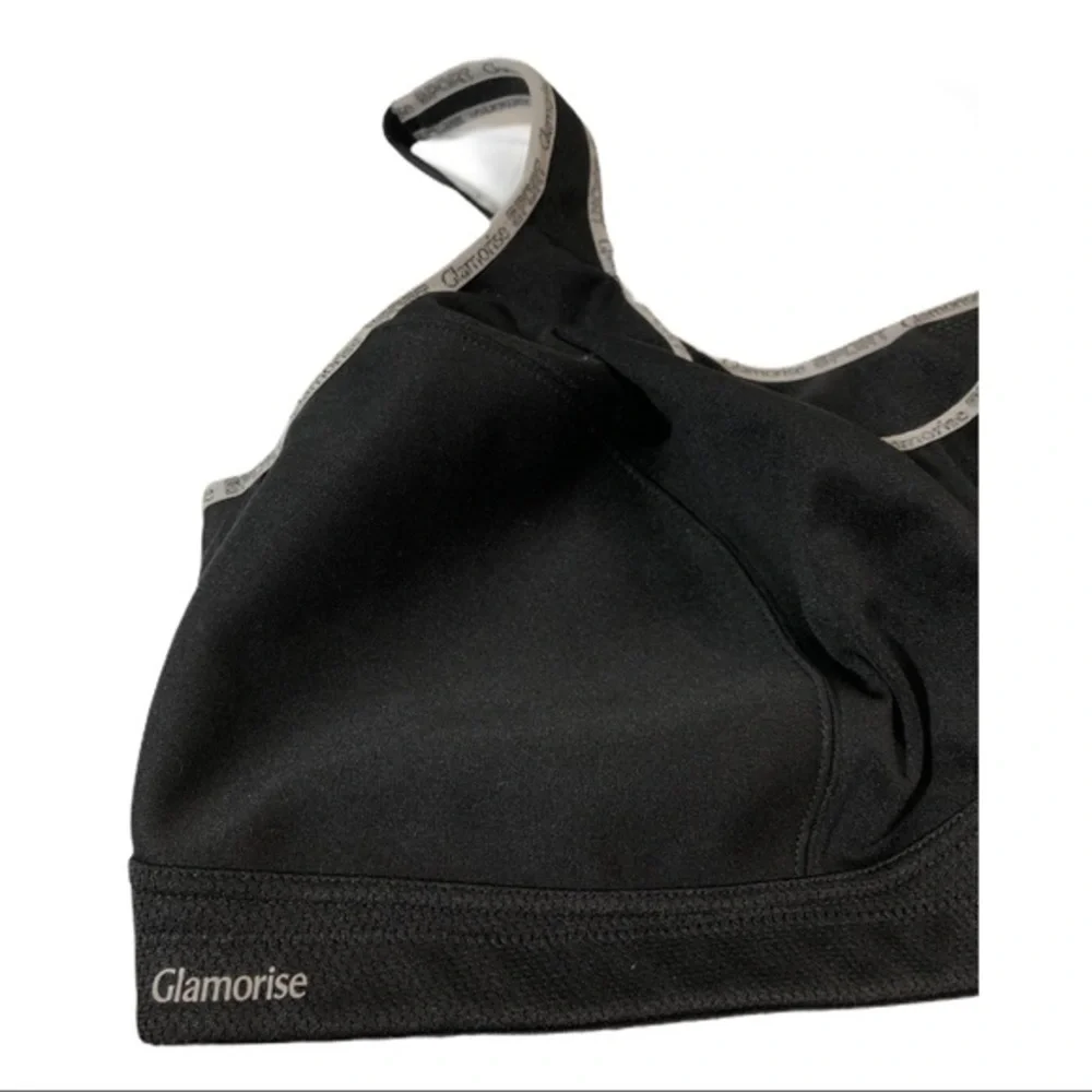 GLAMORISE No Bounce Cami Sports Bra Size 4…